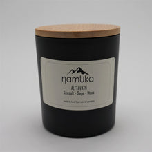 Afbeelding in Gallery-weergave laden, Álftavatn 200ml geurkaars