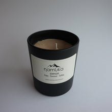 Afbeelding in Gallery-weergave laden, Denpasar 200ml geurkaars
